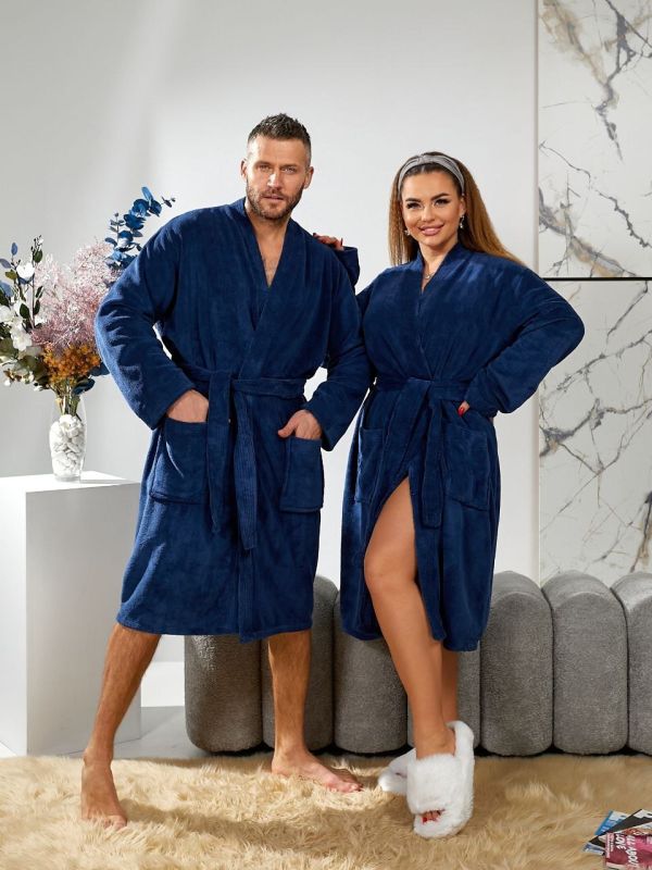 Классический халат унисекс с длинными рукавами синего цвета