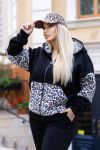 Теплый флисовый костюм с леопардовыми вставками черного цвета