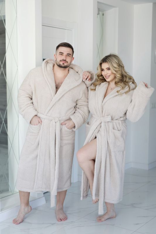 Халат махровый (Unisex) молочного цвета