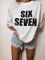 Футболка с трендовой надписью SIX SEVEN