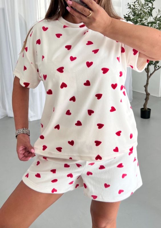 Мега Крутый домашний костюм - пижама с шортами молочного цвета
